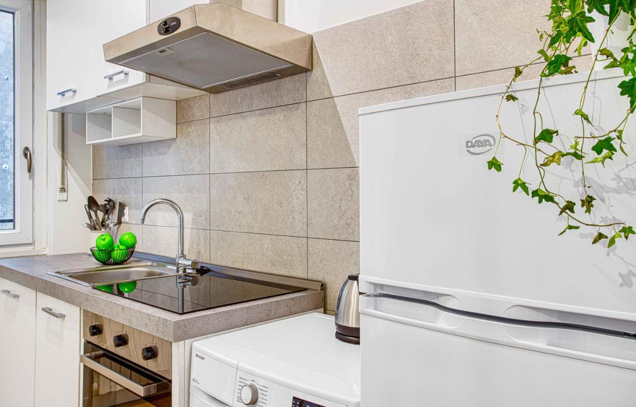 Joivy Warm And Inviting Flat With Balcony Daire Milano Dış mekan fotoğraf