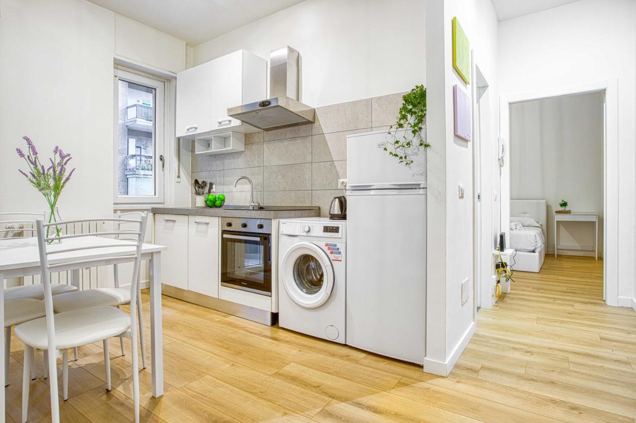 Joivy Warm And Inviting Flat With Balcony Daire Milano Dış mekan fotoğraf